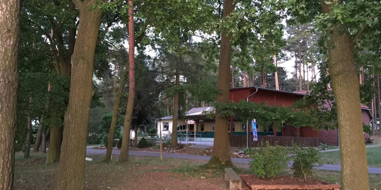 Campingplatz Waldbad Bornsdorf und Waldrestaurant