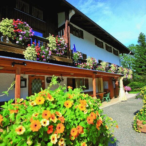 Campingplatz u. Ferienhaus Hofbauer