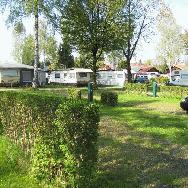 Campingplatz u. Ferienhaus Hofbauer