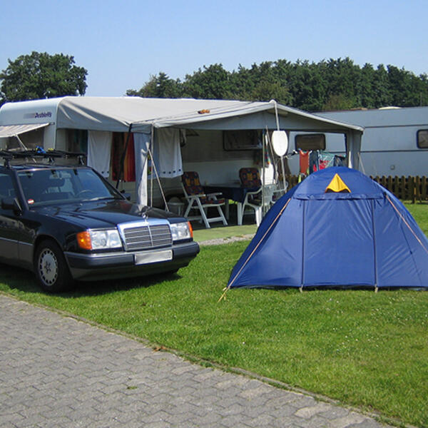 Campingplatz „AM BÄDERRING“