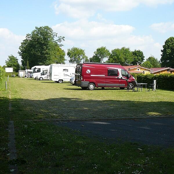 Camping & Freizeitplatz Brachter Wald