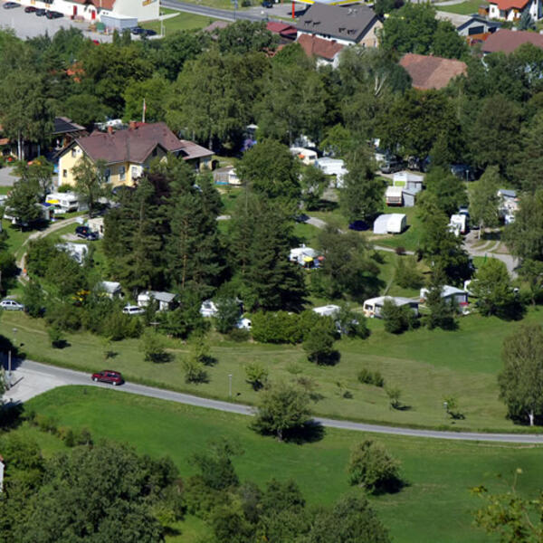 Terrassen Campingplatz Traisen