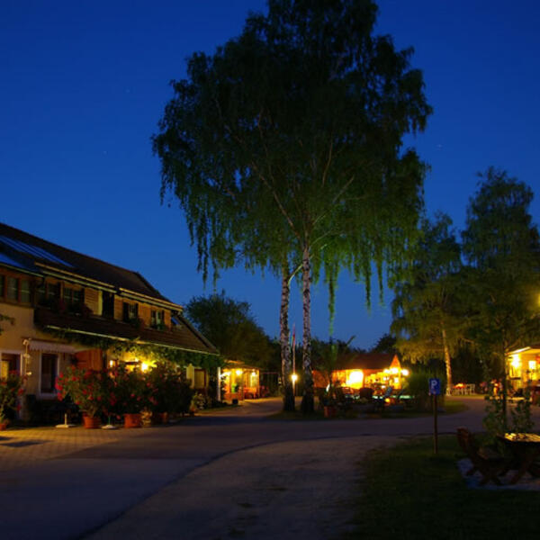 Terrassen Campingplatz Traisen