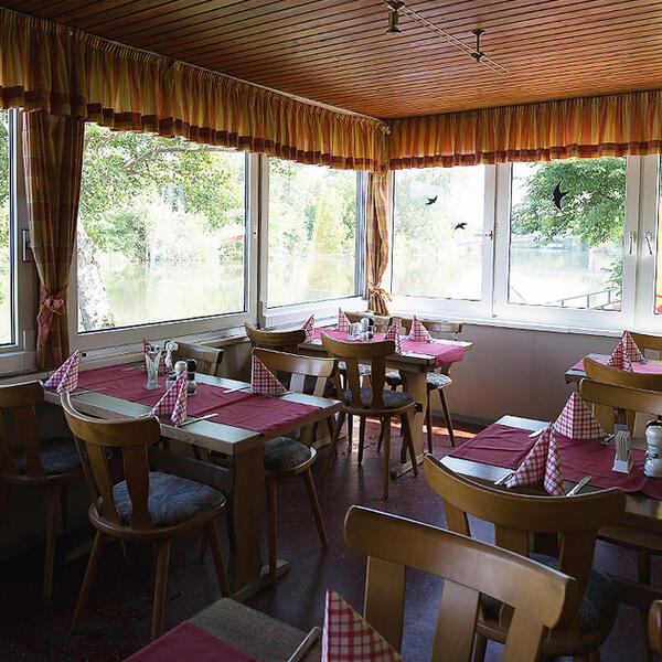 Campingplatz Schiefer Turm
