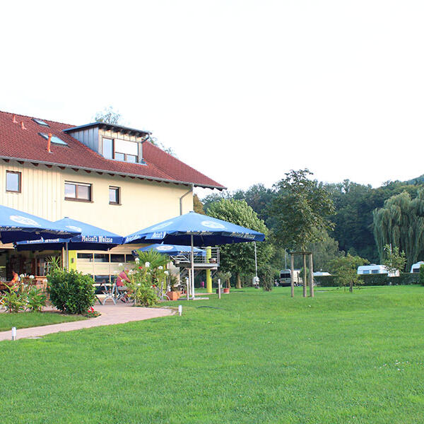 Wohnmobilstellplatz/ Camping Cimbria
