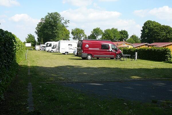 Camping & Freizeitplatz Brachter Wald