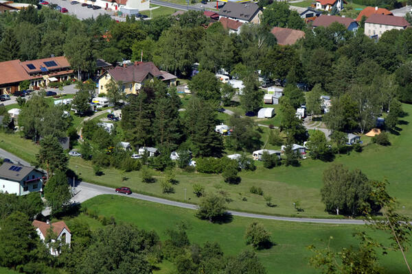 Terrassen Campingplatz Traisen
