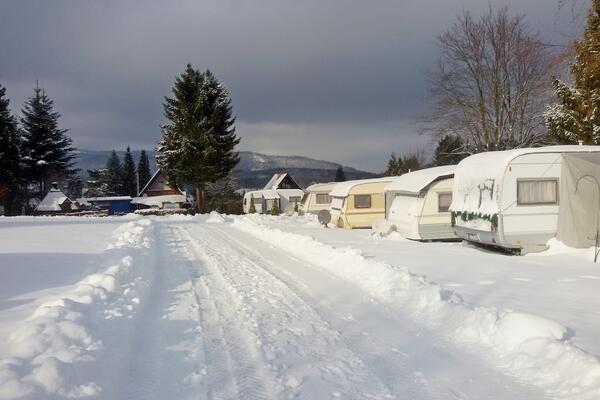 Campingplatz "Am Kraehenberg"
