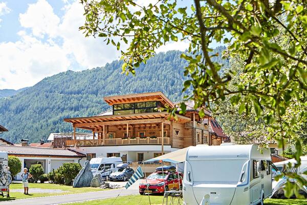 Camping Dreiländereck Blockhütten & Apartments