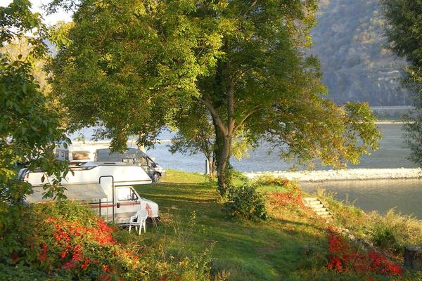 Campingplatz Schönburgblick