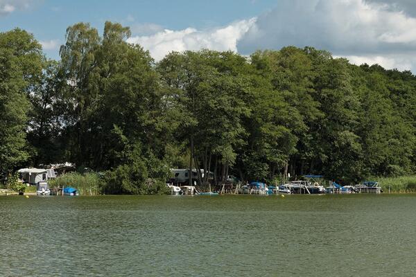Genuss-Ferien, Natur und Strandcamping am Jabelschen See
