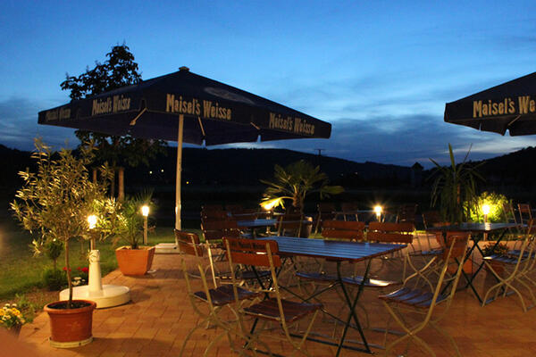 Wohnmobilstellplatz/ Camping Cimbria