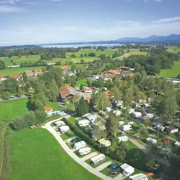 Campingplatz u. Ferienhaus Hofbauer