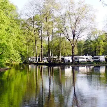 Spreewald-Natur-Camping "Am Schlosspark"