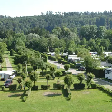 Gutshof Camping