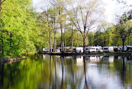 Spreewald-Natur-Camping "Am Schlosspark"