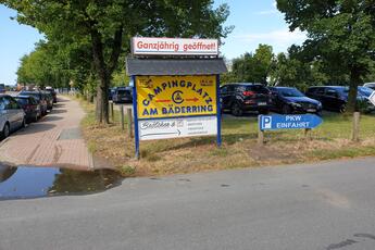 Campingplatz „AM BÄDERRING“